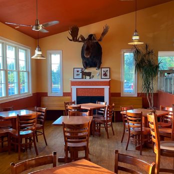 The Moose Cafe - the interior of the restaurant - Coffee & Tea Near Me - Tiverton, Rhode Island