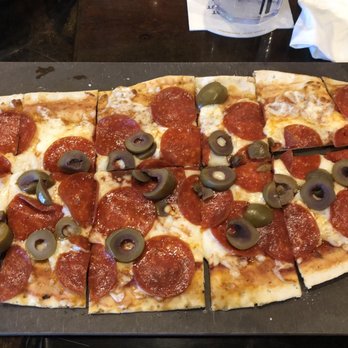 Willy McCoys - Gluten free flat bread pizza. - Barbeque Near Me - Bloomington, Minnesota Willy McCoys - Gluten free flat bread pizza. - Barbeque Near Me - Bloomington, Minnesota