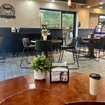 Cuppa Gatlin Cafe - Indoor Seating - Coffee & Tea Near Me - Gatlinburg, Tennessee
