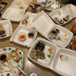 Green Giant Roll, Crabmeat Rangoon, Yellowtail Jalapeno, Spider Roll, Mexican Roll