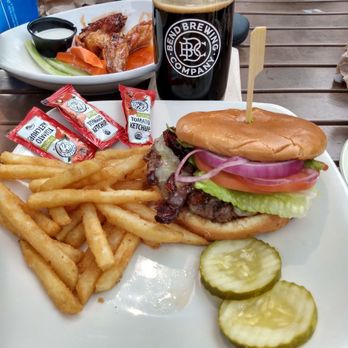Bend Brewing Company - Burger, fries and stout - Breweries Near Me - Bend, Oregon