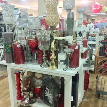 Homegoods Stores - Candle decorations - Department Stores Near Me - Glendale, California