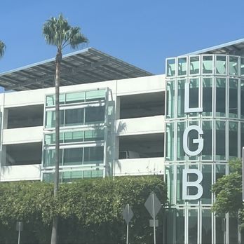 Long Beach Airport - LGB - Long Beach Airport (LGB), CA: Parking building - Airports Near Me - Long Beach, California