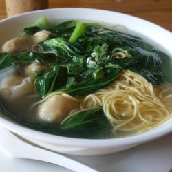 Khoai - Hoang thanh mi - egg noodle soup