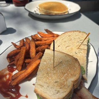 Square Diner - BLT Sandwich with French Fries - Diners Near Me - New York, New York Square Diner - BLT Sandwich with French Fries - Diners Near Me - New York, New York