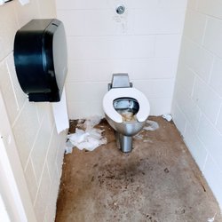 Ridge Ferry Park - Toilets were all backed up and gross