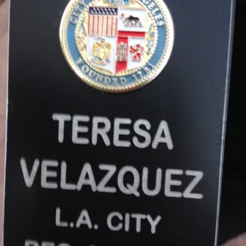 Pershing Square - the worst security person and team - Parks Near Me - Los Angeles, California