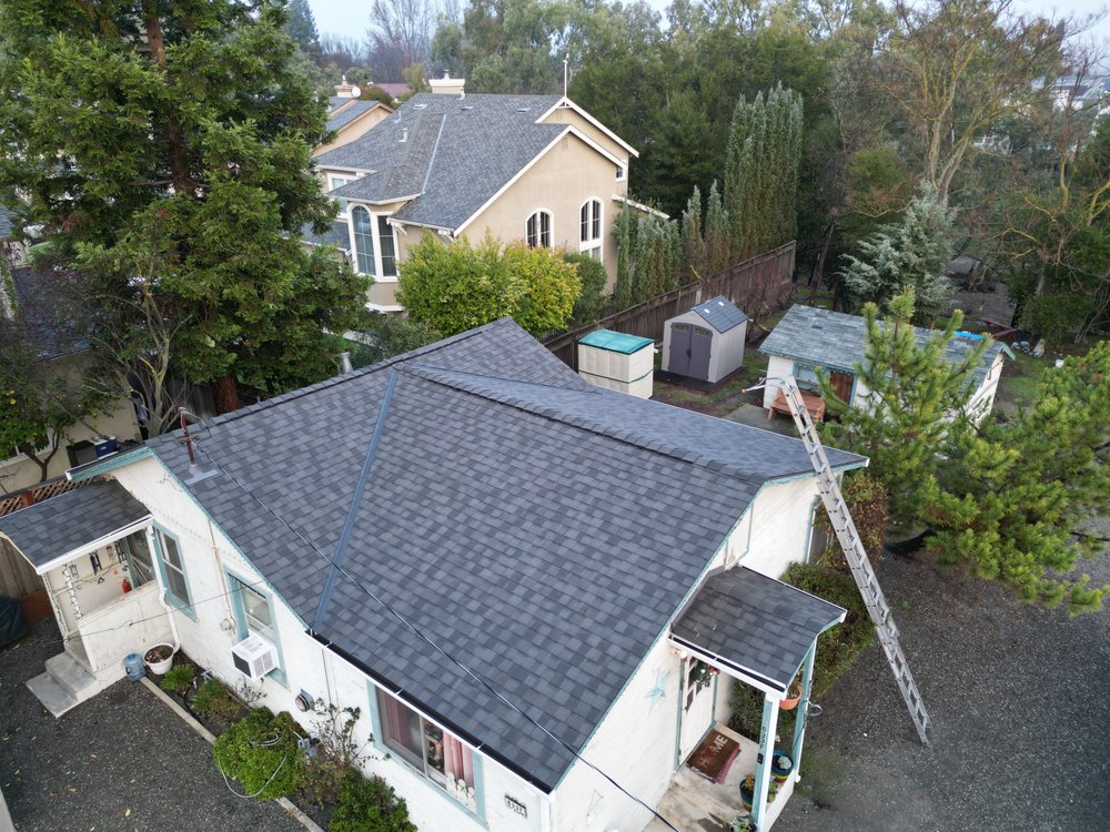 Slide of GTE Construction & Roofing 