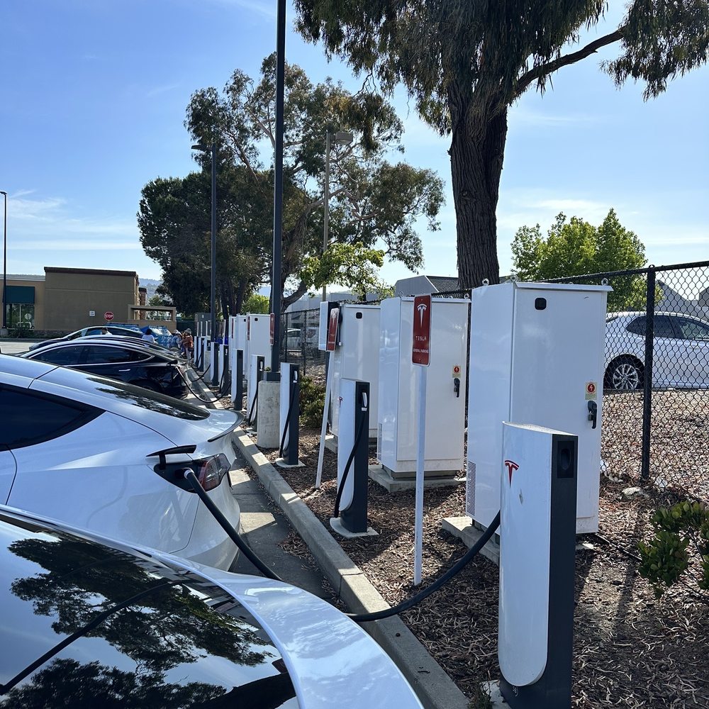 Tesla Supercharger - EV Charging Stations Near Me - San Carlos, California Tesla Supercharger - EV Charging Stations Near Me - San Carlos, California