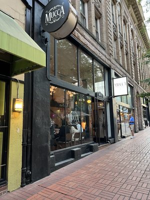 Mucca Pizzeria by null