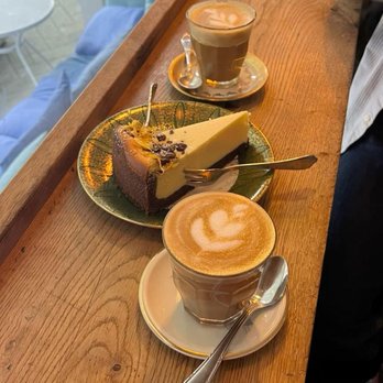 Monarch Espresso Bar - Coffee & Tea Near Me - Tuscaloosa, Alabama