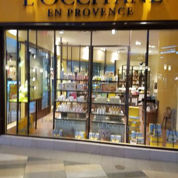 L'Occitane en Provence - I thought I had been to this store before but it's all a blur - Cosmetics & Beauty Supply Near Me - Beachwood, Ohio