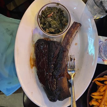 The Rim - American Near Me - Burleson, Texas