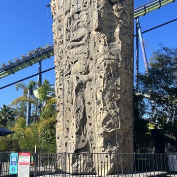 Six Flags Discovery Kingdom - Something else not working - Amusement Parks Near Me - Vallejo, California Six Flags Discovery Kingdom - Something else not working - Amusement Parks Near Me - Vallejo, California