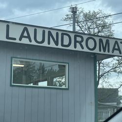 Port Hadlock Speed Wash & Dry - Sign