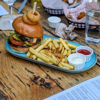 The Pilgrim Pub - Pilgrim Burger - Pubs Near Me - London, XGL The Pilgrim Pub - Pilgrim Burger - Pubs Near Me - London, XGL