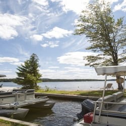 Palmer Point Boats & Cottages - Be your own captain on Fourth Lake in one of our Pontoon Boats