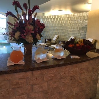 Trellis Spa - Cord float pool with refreshing drinks - Day Spas Near Me - Houston, Texas Trellis Spa - Cord float pool with refreshing drinks - Day Spas Near Me - Houston, Texas