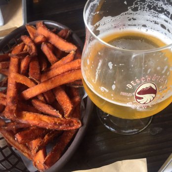 Bangers & Brews - Westside - German Near Me - Bend, Oregon Bangers & Brews - Westside - German Near Me - Bend, Oregon