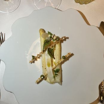 Daniel - White Asparagus - French Near Me - New York, New York Daniel - White Asparagus - French Near Me - New York, New York