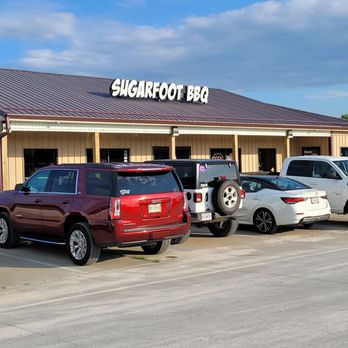 Sugarfoot BBQ - cars parked in front of a building - Barbeque Near Me - Osceola, Missouri Sugarfoot BBQ - cars parked in front of a building - Barbeque Near Me - Osceola, Missouri