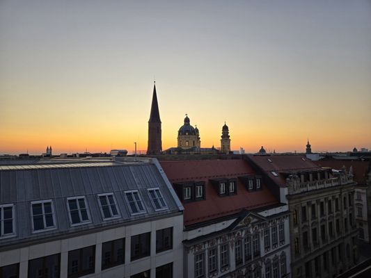 Garden Bayerischer Hof by null