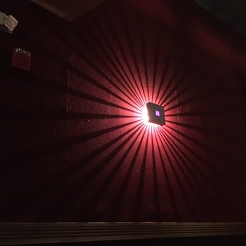 Coolidge Corner Theatre - Light - Cinema Near Me - Brookline, Massachusetts