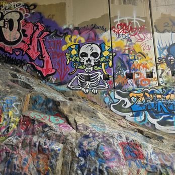 Donner Pass Railroad Tunnel Hike - Hiking Near Me - Truckee, California