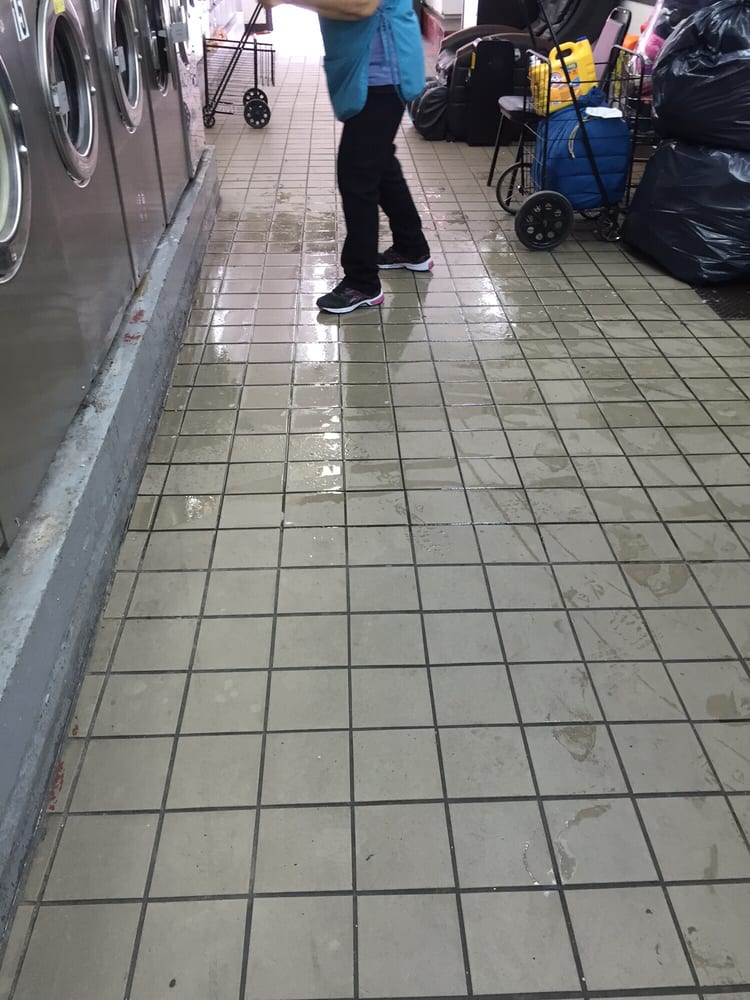 MERLIN LAUNDROMATS Updated August 2024 2053 2nd Ave, New York, New