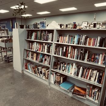 Goodwill - Verona - Thrift Stores Near Me - Verona, Wisconsin Goodwill - Verona - Thrift Stores Near Me - Verona, Wisconsin