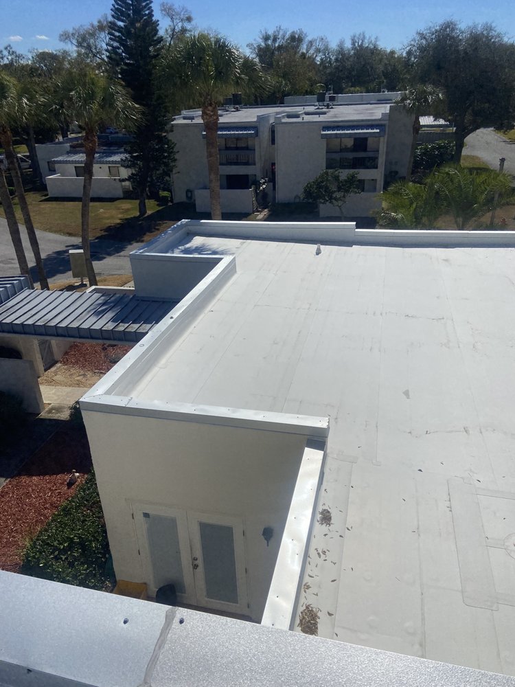 Slide of Lightning Fast Roofing and Solar