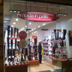 Moda In Pelle