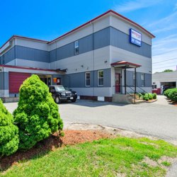 US Storage Centers - exterior