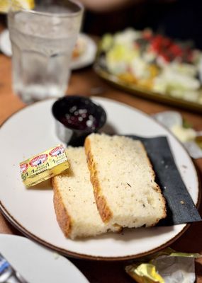 Linn's Restaurant by null
