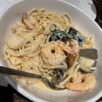 Biggie's - Seafood with a Lobster Cream Sauce - Seafood Near Me - Carlstadt, New Jersey