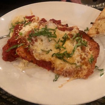 GRATA Italian Eatery - Chicken parmigiana - Italian Near Me - Windsor, California