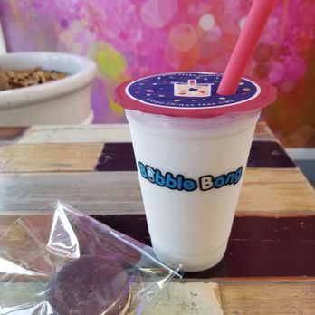 Bubble Bang - Small coconut smoothie no pearls with honey lavender macaron. Perfect smoothie and the macaron taste lingers afterwards. - Bubble Tea Near Me - Cordova, Tennessee