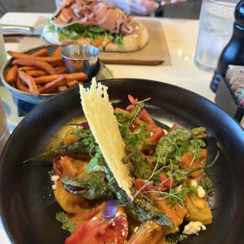 OEB Breakfast - Scottsdale - Breakfast & Brunch Near Me - Scottsdale, Arizona OEB Breakfast - Scottsdale - Breakfast & Brunch Near Me - Scottsdale, Arizona