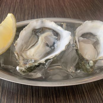 Ken Sushi - A huge selection of Pacific or Atlantic FRESH oysters.  This is the "sun kissed" Pacific variety and it was like BUTTER - Sushi Bars Near Me - Waterloo, Ontario