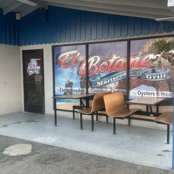 El Botanero Mariscos - The outside look - Seafood Near Me - Fresno, California El Botanero Mariscos - The outside look - Seafood Near Me - Fresno, California