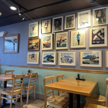 Akebono - Inside - Japanese Near Me - Sacramento, California