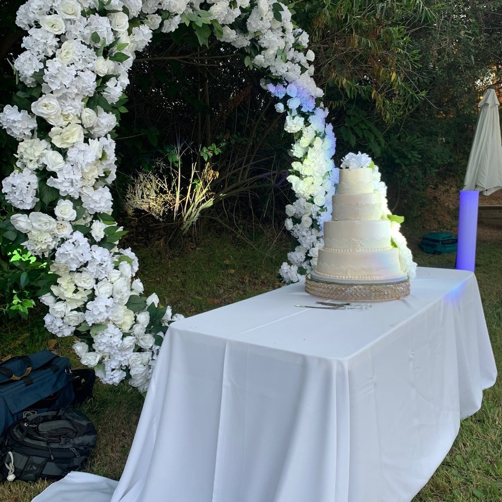 D' Angelus Events - Cake and decor - Floral Designers Near Me - South El Monte, California