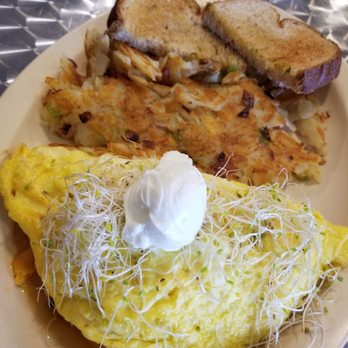 Willy's Eatery - Gourmet Omelette - Greek Near Me - Anaheim, California Willy's Eatery - Gourmet Omelette - Greek Near Me - Anaheim, California