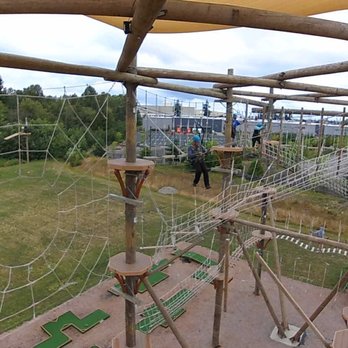 High Trek Adventures Seattle Zipline - Ziplining Near Me - Everett, Washington