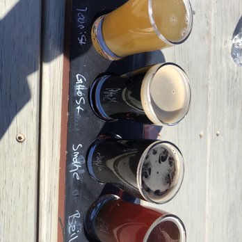 Billsburg Brewery - Yummy - Breweries Near Me - Williamsburg, Virginia