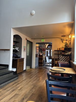 Salty's on 2nd by null