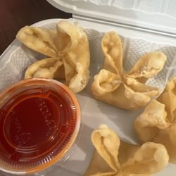 Dragon's Chinese Grill - Not worth it!!! Basically wasted money