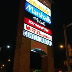 Pearl Plaza - Pearl Plaza in Braintree, MA