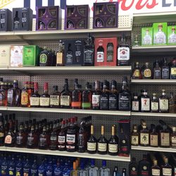 Cloud9 Liquor & Smoke