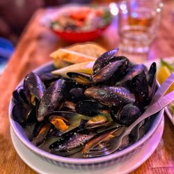 Basecamp - Steamed Mussels